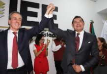 Alejandro Armenta y Pepe Chedraui se registran como candidatos ante el IEE