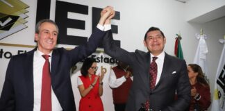 Alejandro Armenta y Pepe Chedraui se registran como candidatos ante el IEE