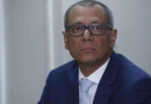 Ecuador pide permiso a México para arrestar a Jorge Glas en su embajada