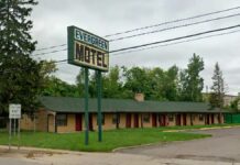 Rescatan de motel a mujer desaparecida desde 2017 en EU Mujer