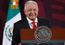 México no aceptará migrantes deportados por ley migratoria de Texas: AMLO Texas