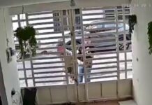 Candidato en Tabasco “explota” contra ciudadano por no abrirle la puerta