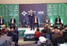 Armenta sostiene diálogo con sector empresarial en Puebla