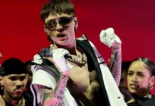 Peso Pluma recibe Récord Guinness al artista latino más visto en 2023 de YouTube