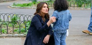 Mariska Hargitay es confundida con policía y ayuda a una niña perdida