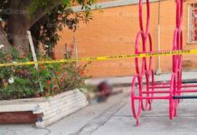 Hombre en situación de calle muere de aparentes causas naturales en Agua Santa Hombre