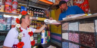 Locatarios del Mercado 5 de Mayo abren las puertas a Pepe Chedraui Locatarios