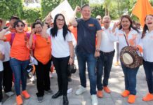 Fer Morales visita mercado municipal y recorre las calles de Amozoc Morales