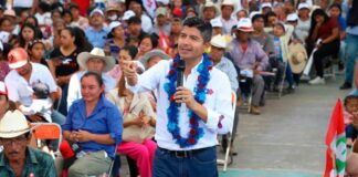 Lalo Rivera presenta sistema estatal de cuidados Rivera