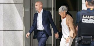 Luis Rubiales queda en libertad en su llegada a España