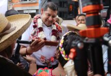 Armenta anuncia “Tiendas Puebla” para comercializar productos de artesanos y agricultores Armenta