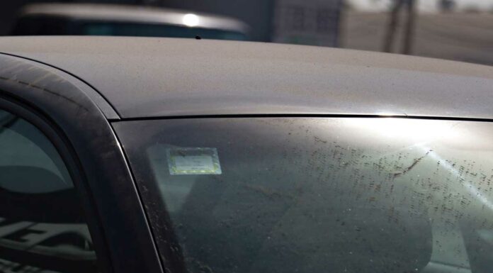 Salud ha atendido a 131 personas por molestias ante caída de ceniza Ceniza