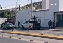Lanzan artefacto explosivo contra comandancia de Celaya