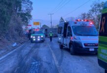 Mueren 18 peregrinos tras volcadura en Edomex