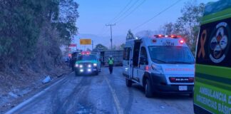 Mueren 18 peregrinos tras volcadura en Edomex