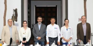 Lalo Rivera hace declaración 5 de 5 por una Puebla transparente