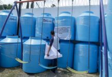 Programa de entrega de tinacos seguía las reglas: Augusta Díaz tinacos