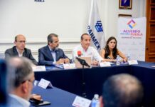 Riestra firma acuerdo con COPARMEX en pro del desarrollo inclusivo