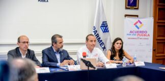 Riestra firma acuerdo con COPARMEX en pro del desarrollo inclusivo
