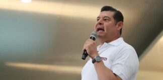 Armenta propone Clínica de Maternidad en Puebla Armenta