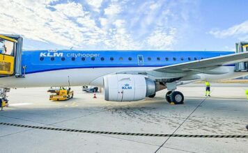 Muere persona succionada por turbina de avión en Ámsterdam