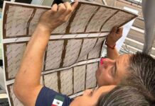 Detienen a hombre que fotocopiaba boletas electorales en Chiapas
