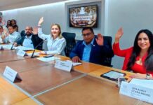 Avala Congreso ganadores de Presea Estatal de Ciencia y Tecnología “Luis Rivera Terrazas” 2024 COngreso