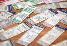 EU denuncia a dueños de Ticketmaster por aumento de precios en boletos