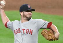 Arrestan a exjugador de los Red Sox por tener relaciones sexuales con menor