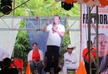 Fernando Morales se reúne con más de 1500 personas en Ixtepec Morales