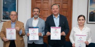 Fernando Morales firma acuerdo por una Puebla con desarrollo inclusivo en COPARMEX Morales