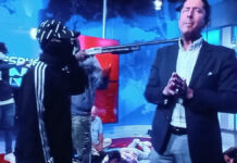 Periodista que vivió secuestro a canal de televisión en Ecuador se exilia Periodista