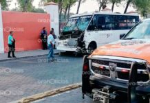 Microbús y RUTA chocan en avenida 11 Norte RUTA
