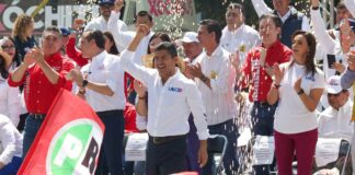 Lalo Rivera llama a cuidar el voto en cierre de campaña; lo acompaña Xóchitl Gálvez Rivera