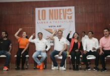 Fer Morales promete una unidad de pacientes quemados en Xiutetelco