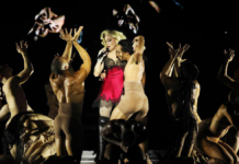 Fan demanda a Madonna por mostrar pornografía “sin previo aviso”