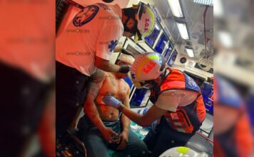 Guardias de bar golpean a clientes en Avenida Juárez