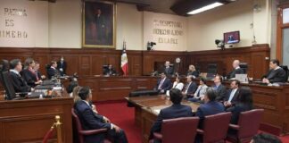 AMLO busca crear Tribunal de Disciplina Judicial para sancionar a jueces y ministros