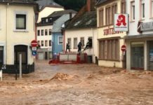 Suman cuatro muertos por inundaciones en Alemania