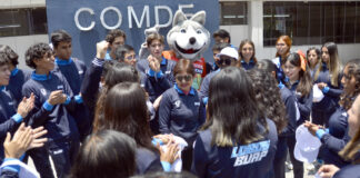 Lilia Cedillo entrega uniformes a equipos de la BUAP que participarán en JUDENEMS 2024