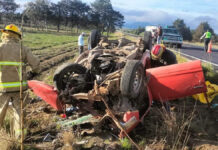 Muere persona en volcadura de dos camionetas en Ciudad Serdán; hay cuatro heridos