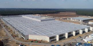 Encuentran bomba de la Segunda Guerra Mundial junto a fábrica de Tesla en Alemania