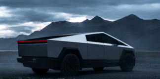 Tesla multa a dueño de Cybertruck por intentar revenderla