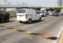 Colocan 23 reductores de velocidad en la Vía Atlixcáyotl