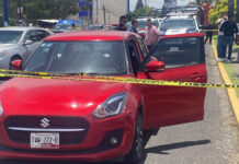 Asaltan a cuentahabiente frente a centro comercial de Cuautlancingo; hay un detenido