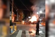 Pobladores de San Pablo Actipan queman patrulla