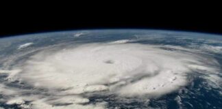 Huracán Beryl se degrada a categoría 3; sigue aquí su trayectoria