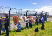 Realizan plantón contra Granjas Caroll’s en Oriental