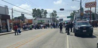 Manifestantes liberan la 24 Sur y Circuito Juan Pablo II