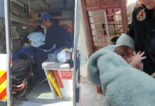 Mujer da a luz en su casa en colonia Granjas de San Isidro